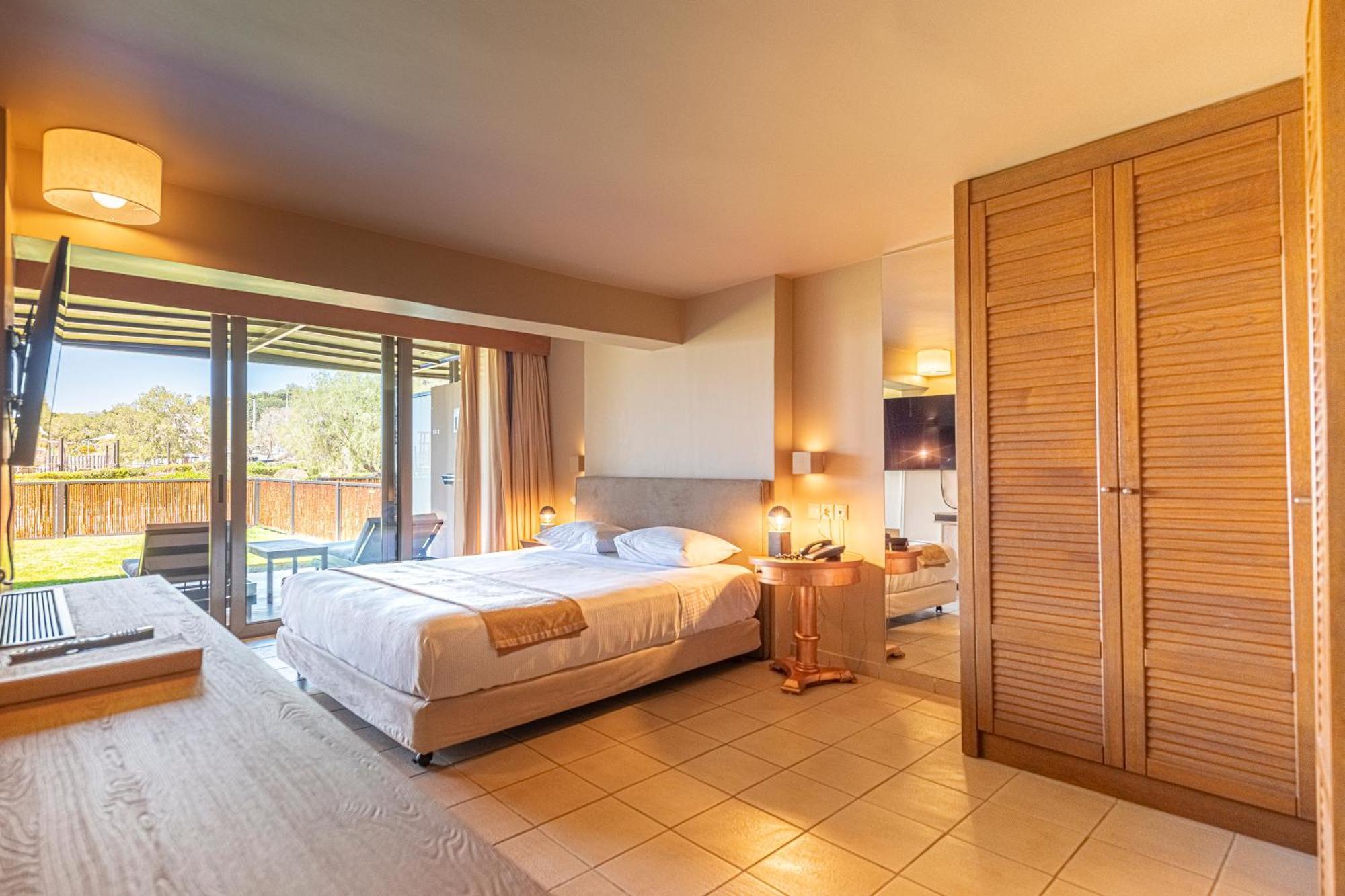 Aegeon Beach Hotel スーニオ 部屋 写真